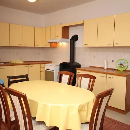 Appartement With Parking Space Seline, Paklenica - 6604 *