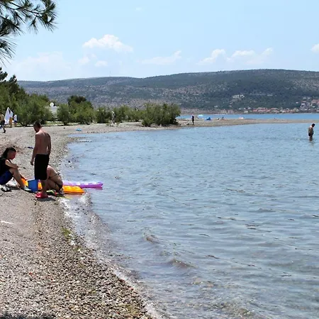 Apartman With Parking Space Seline, Paklenica - 6604 Starigrad-Paklenica